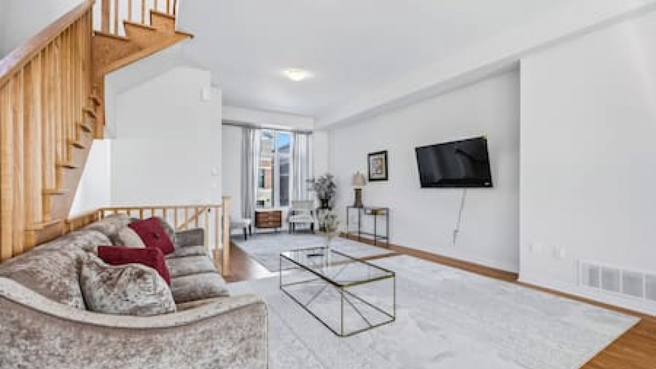 Photo of Livingroom in Gormley