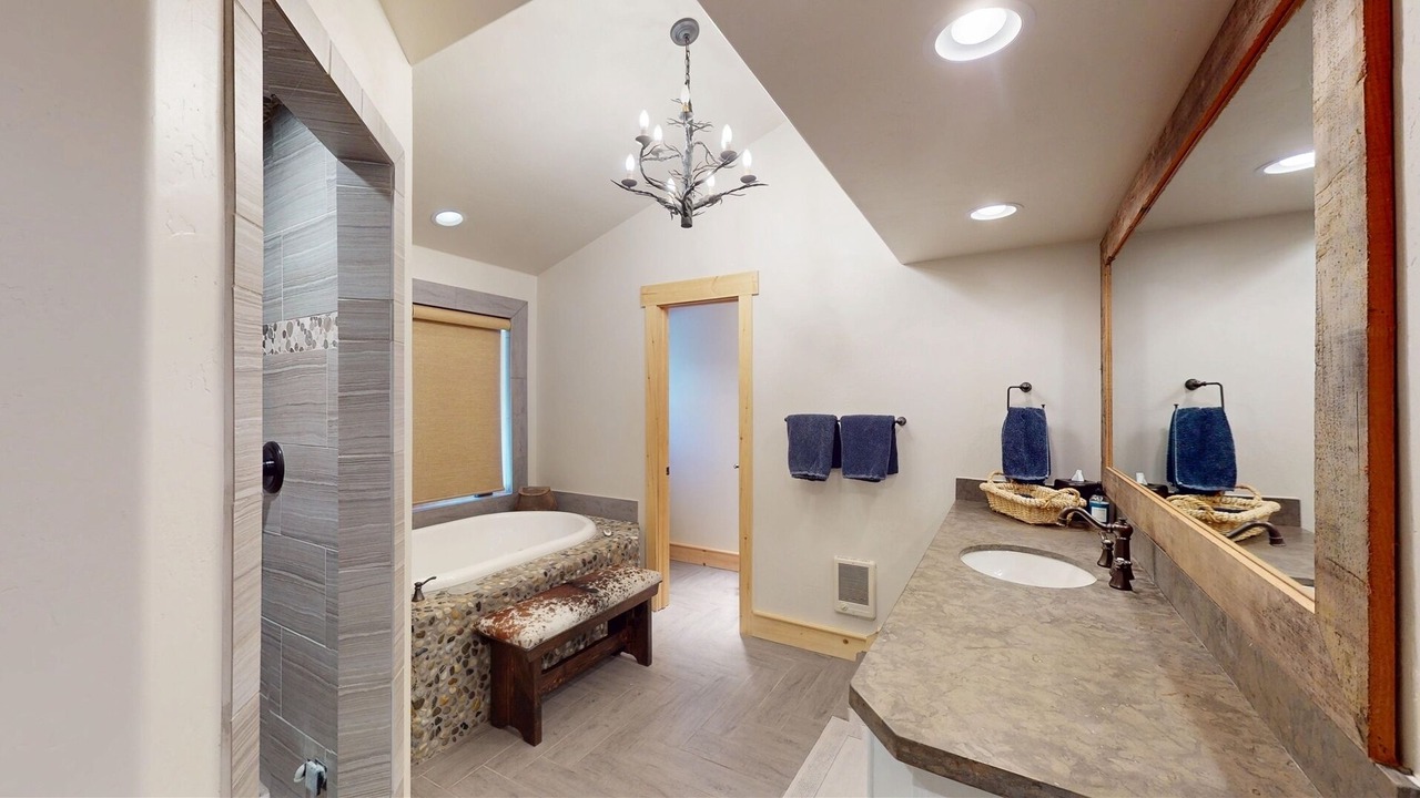 Photo of Bathroom in Almont