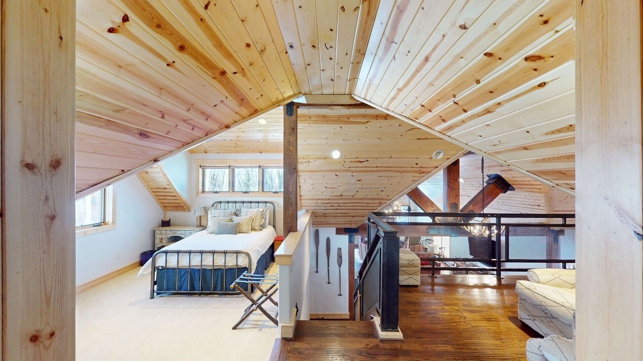 Photo of Bedroom in Almont