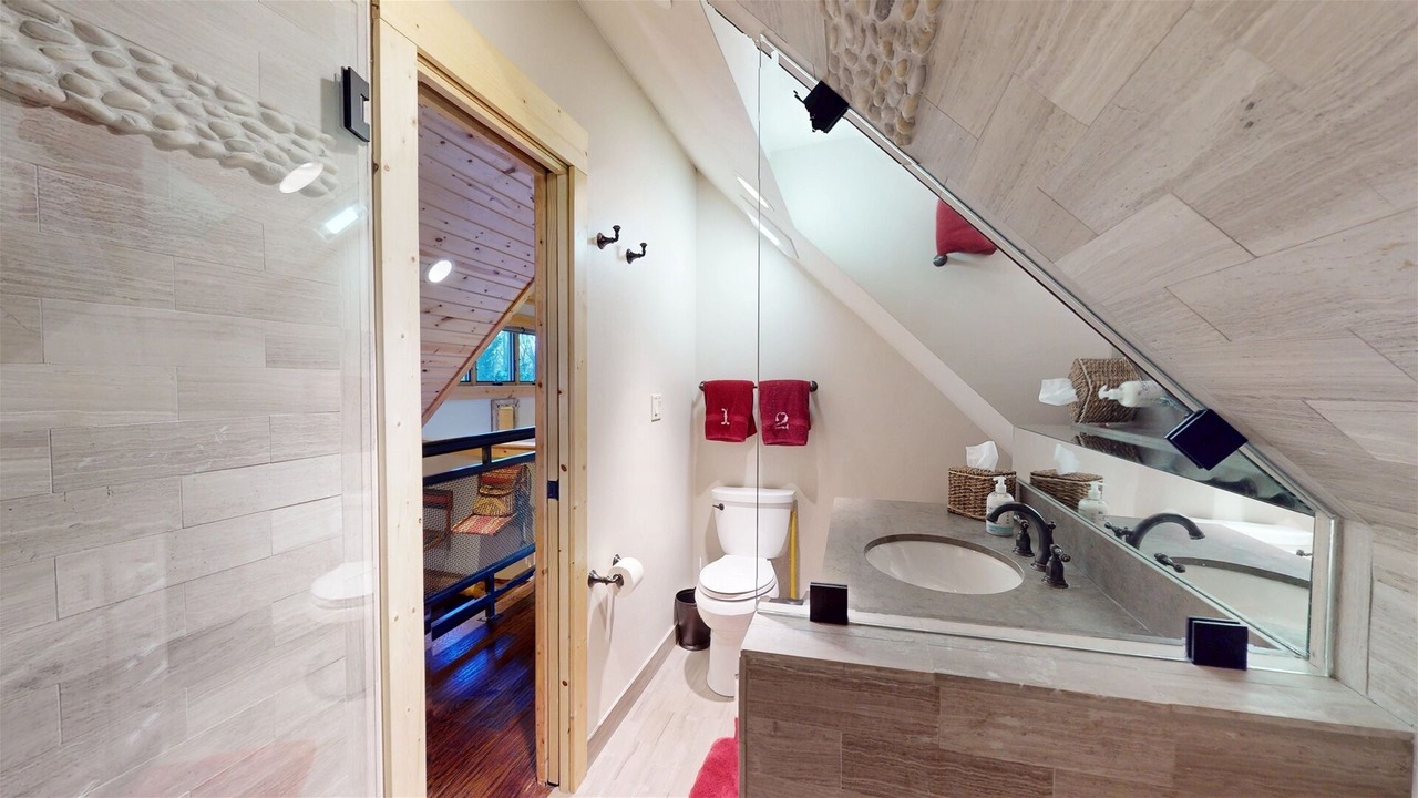 Photo of Bathroom in Almont