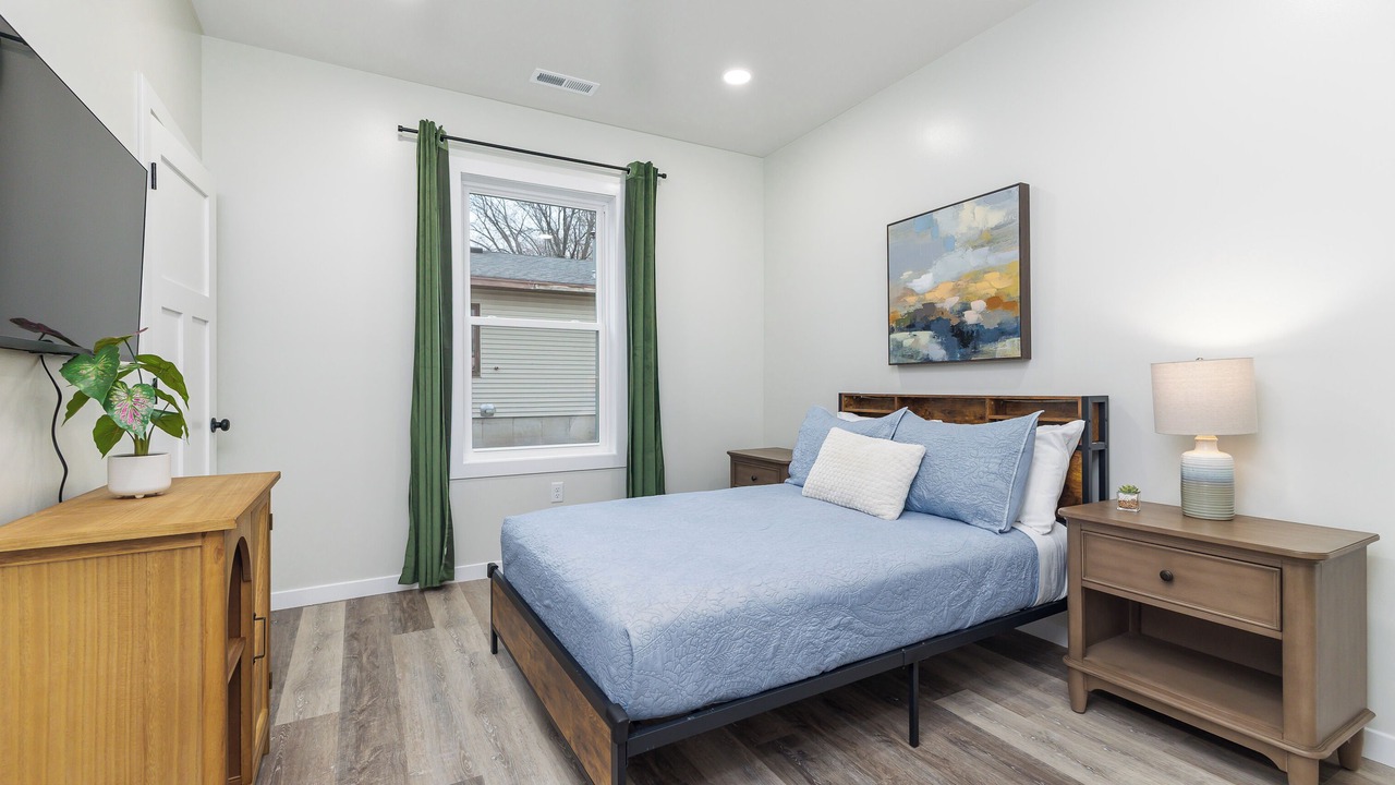 Photo of Bedroom in Dubuque