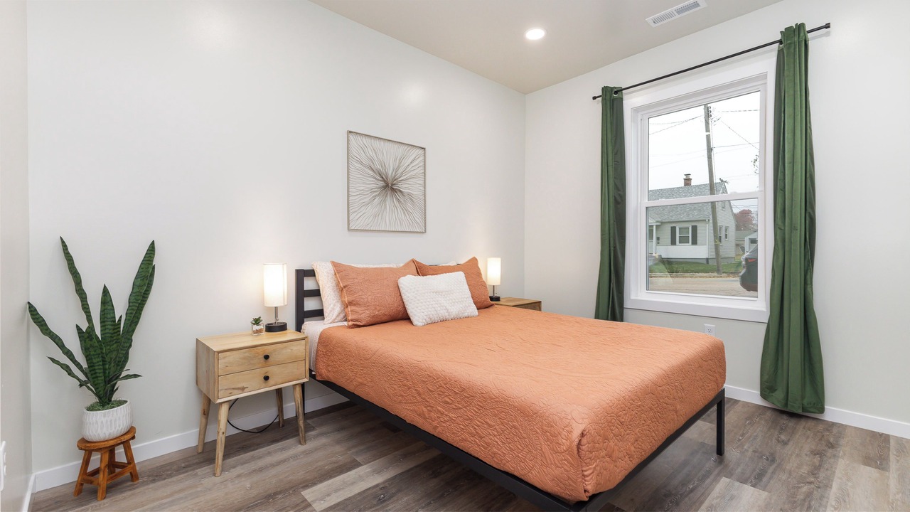 Photo of Bedroom in Dubuque