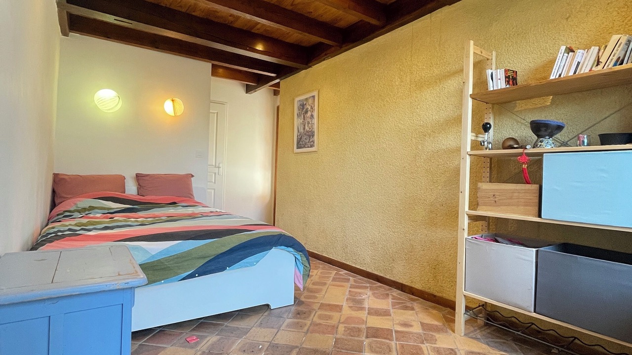 Photo of Others in Begles