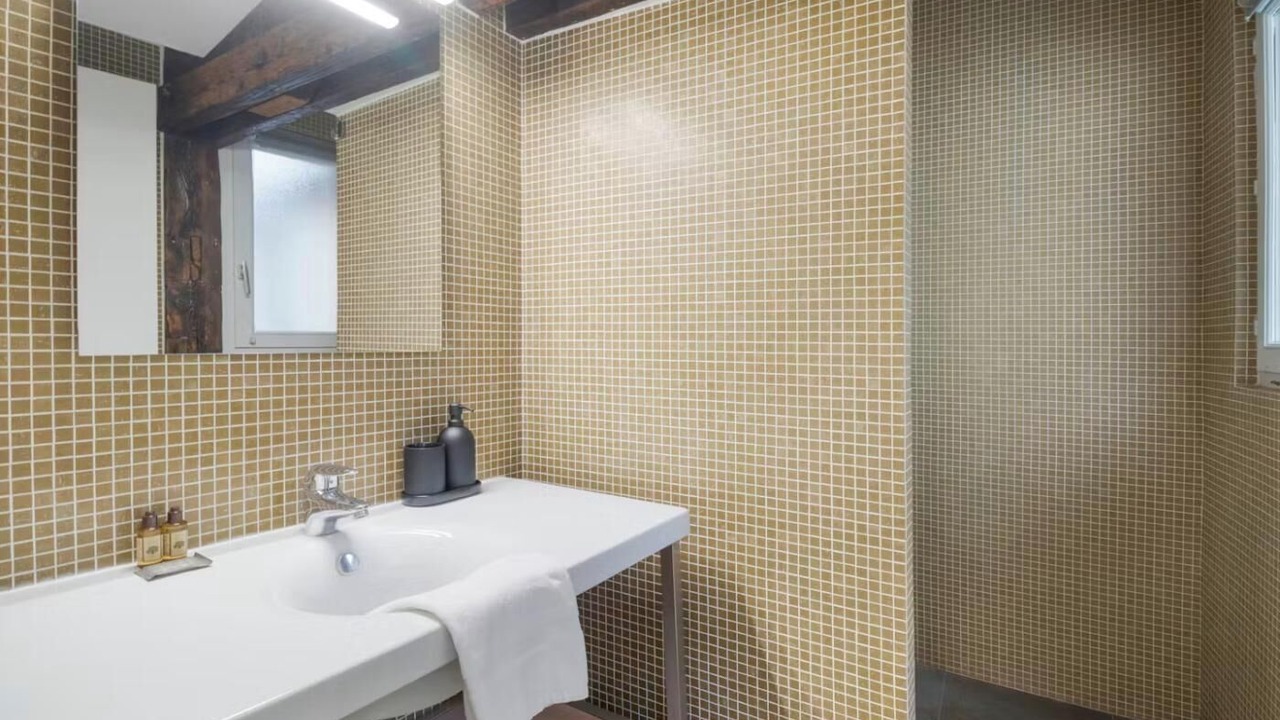 Photo of Bathroom in Jardin des plantes
