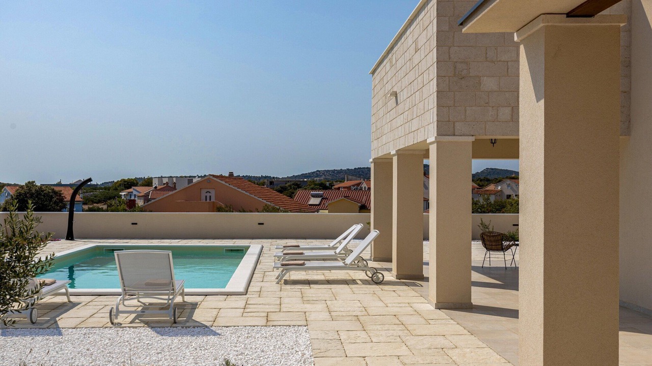 Photo of Outdoor in Jezera
