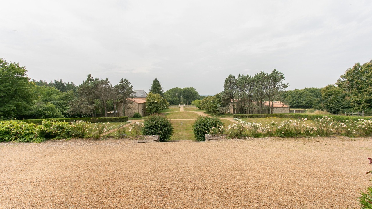 Photo of Outdoor in Saint-Mars-du-Desert