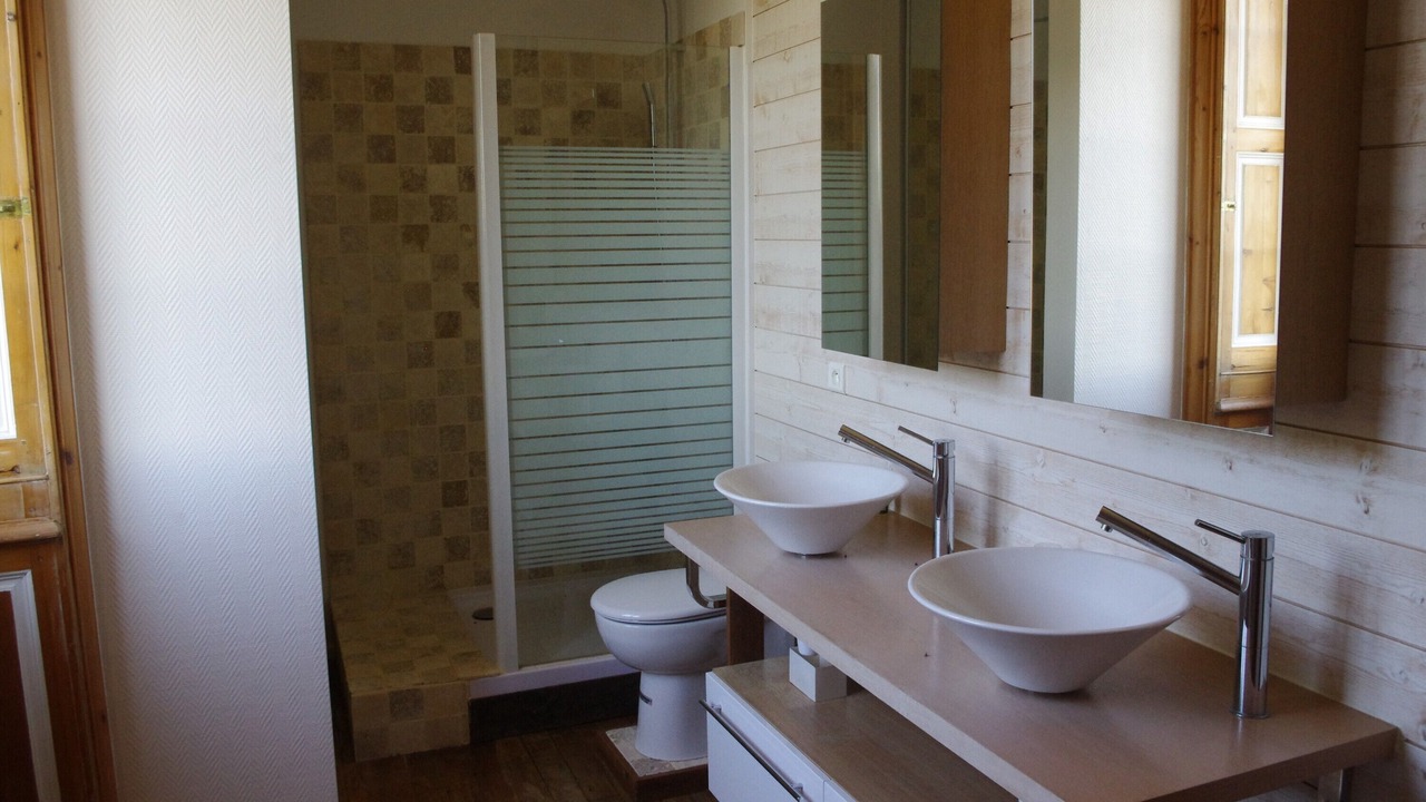 Photo of Bathroom in Saint-Mars-du-Desert