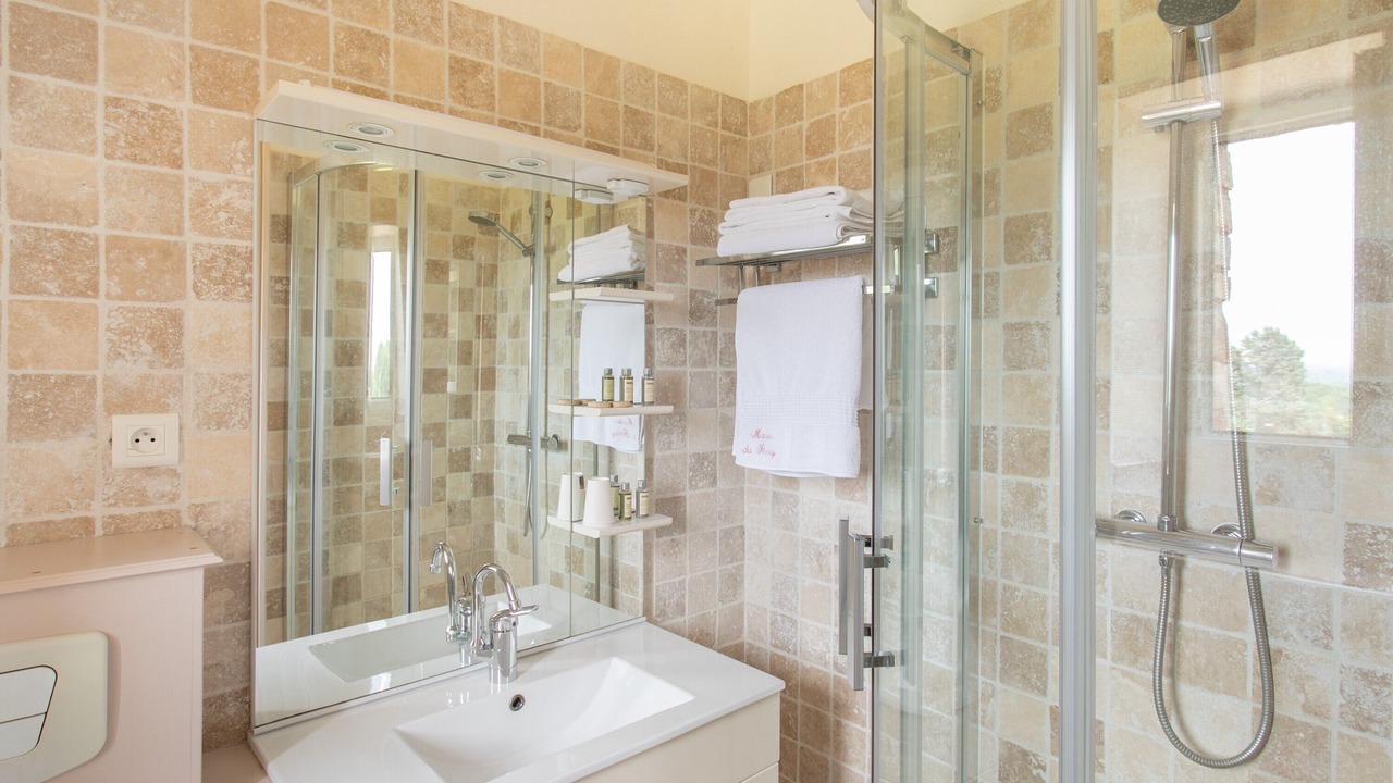 Photo of Bathroom in Saint-Mars-du-Desert