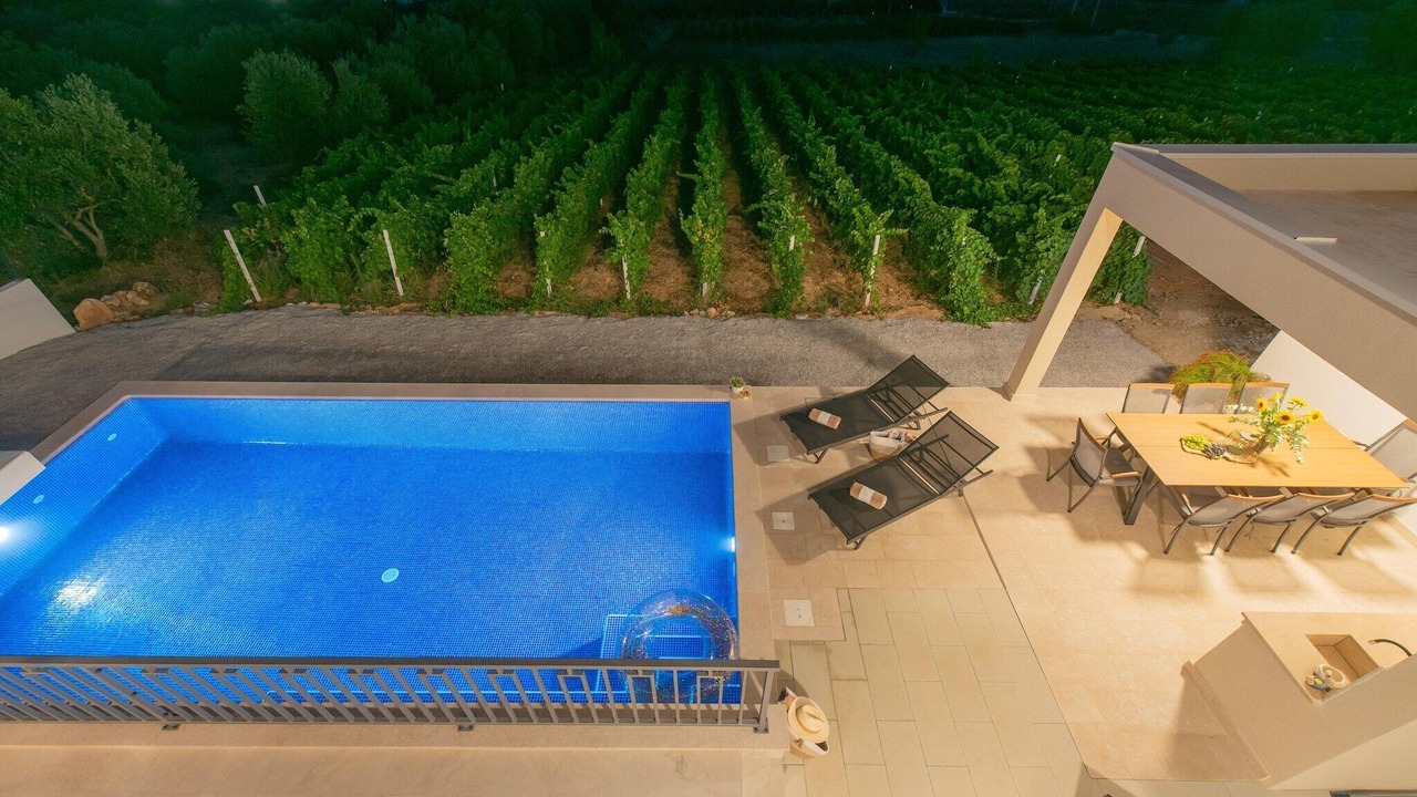 Photo of Outdoor in Rudine