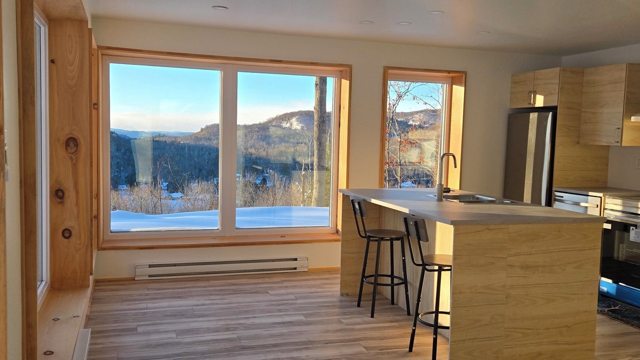 Photo of Kitchen in Lac-des-Seize-Iles