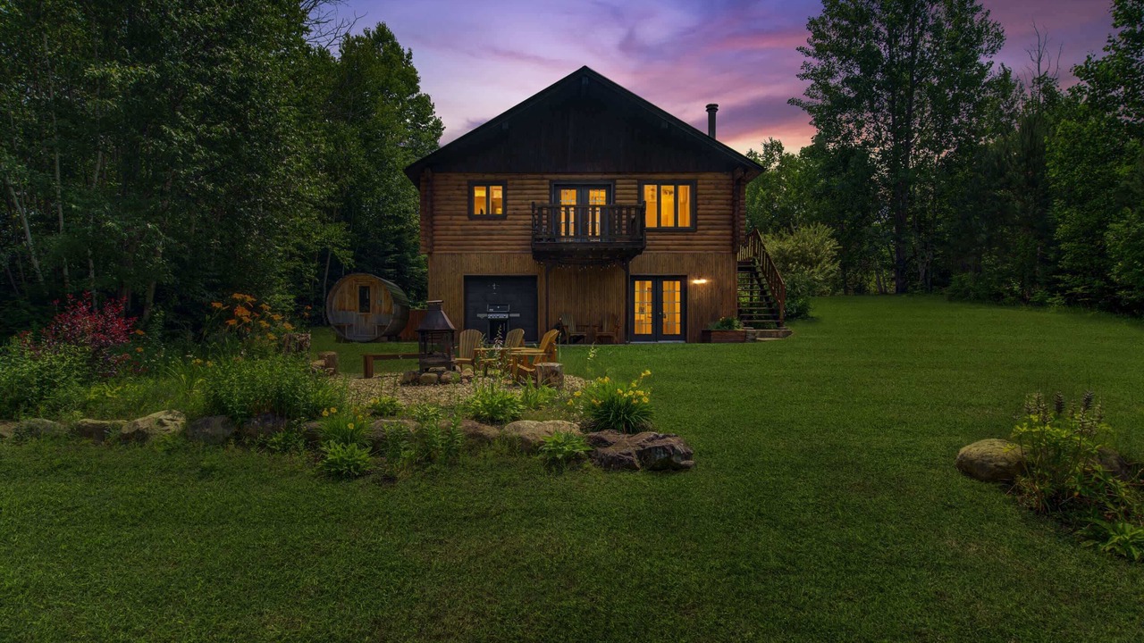 Photo of Outdoor in Notre-Dame-de-la-Merci