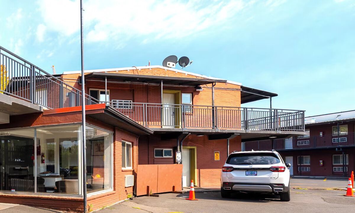 Photo of Others in Hollywood District