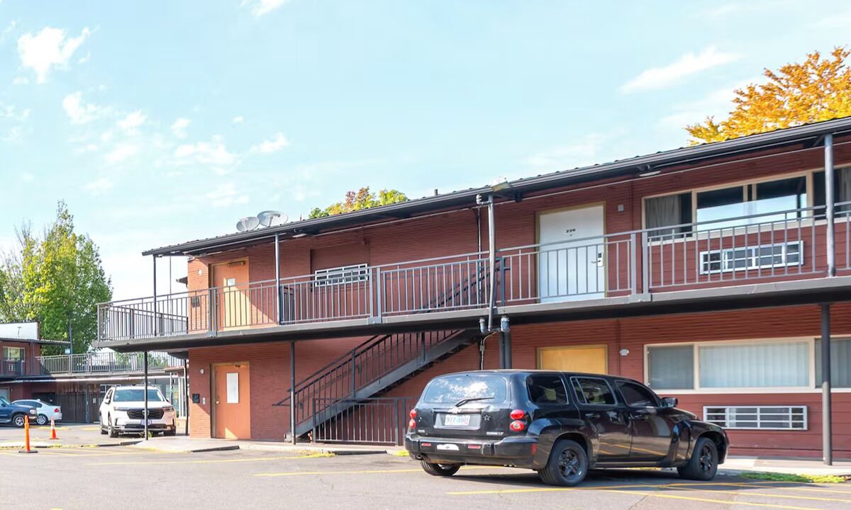 Photo of Others in Hollywood District