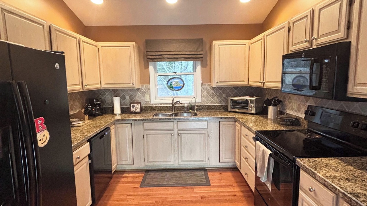 Photo of Kitchen in Charter Hills