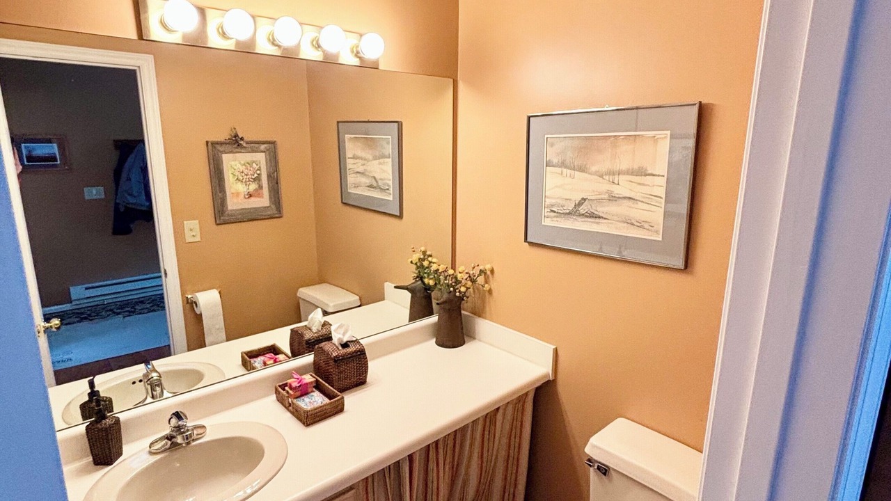 Photo of Bathroom in Charter Hills