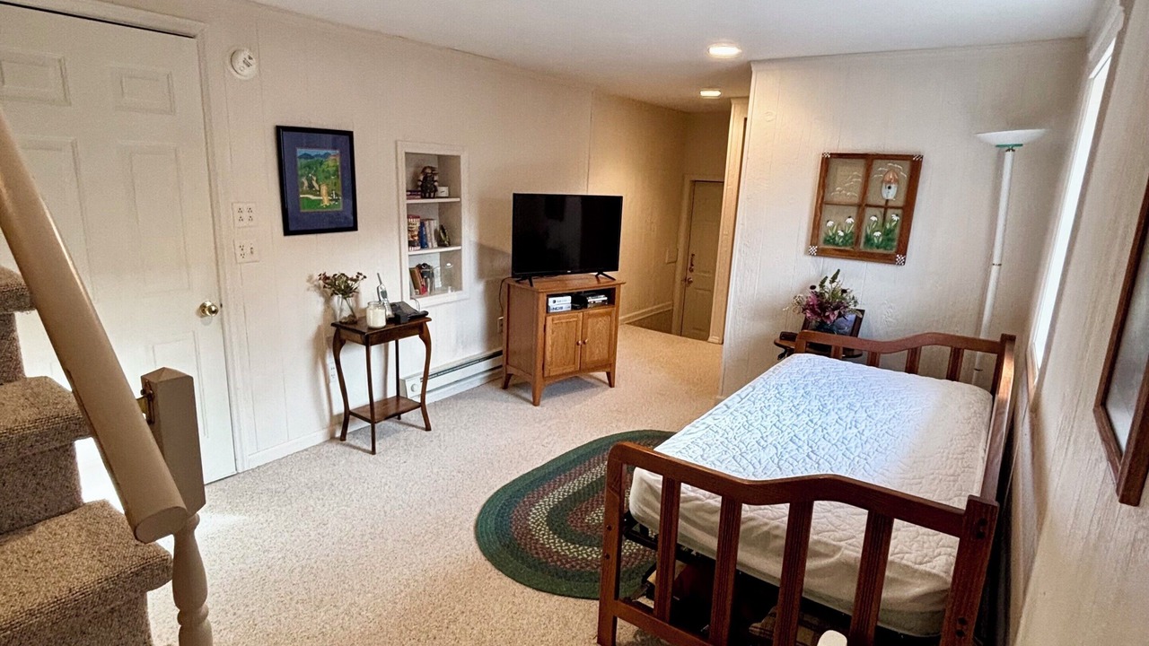 Photo of Bedroom in Charter Hills