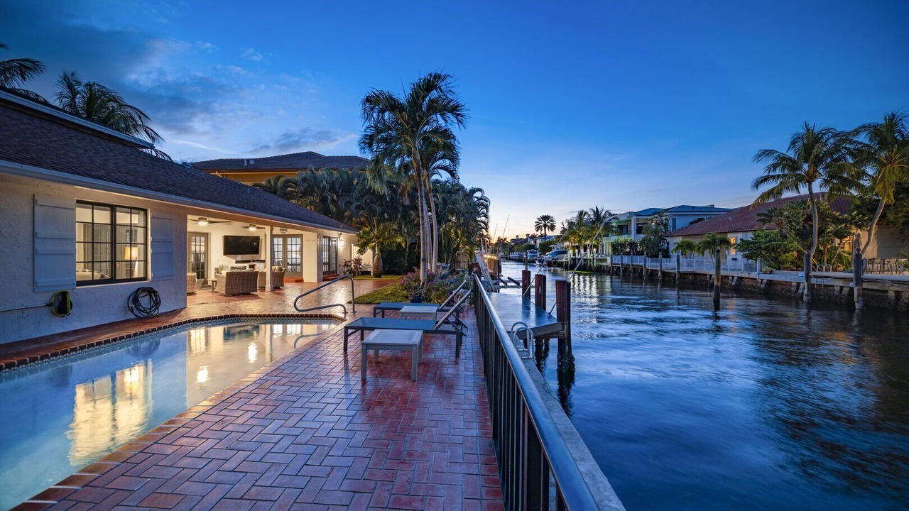 Photo of Others in Tropic Isle