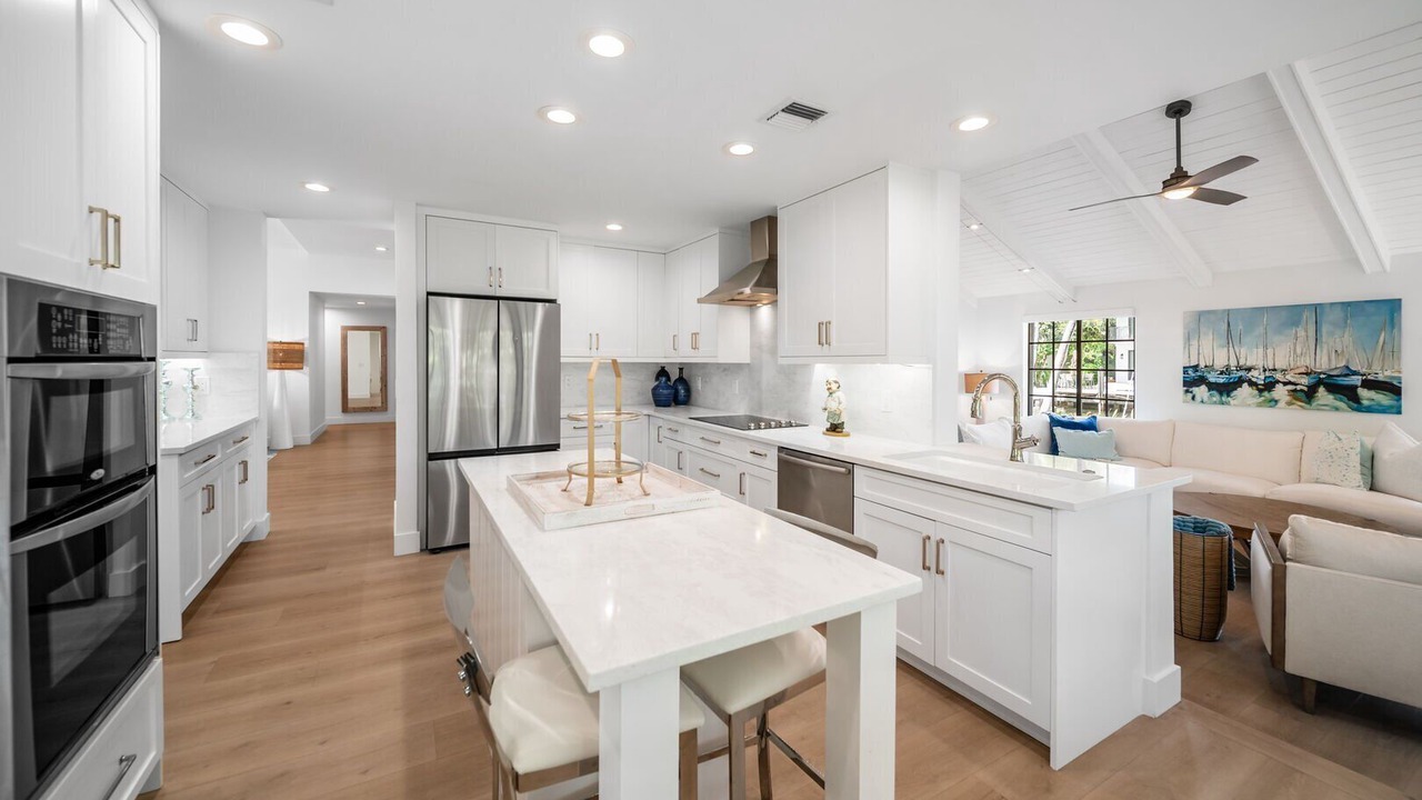 Photo of Others in Tropic Isle