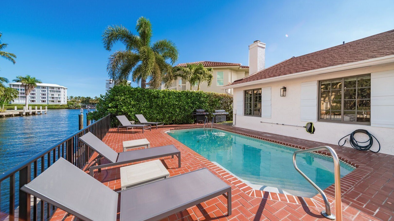 Photo of Outdoor in Tropic Isle