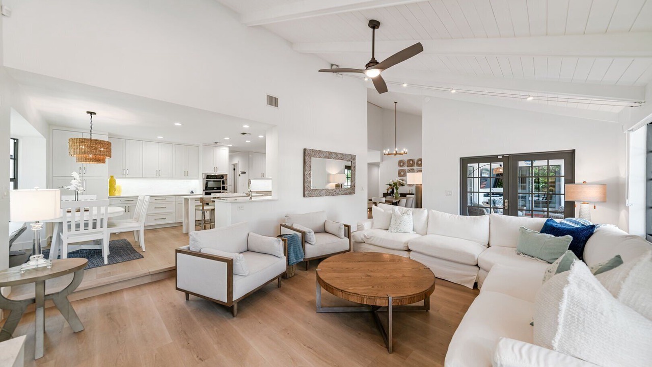 Photo of Others in Tropic Isle