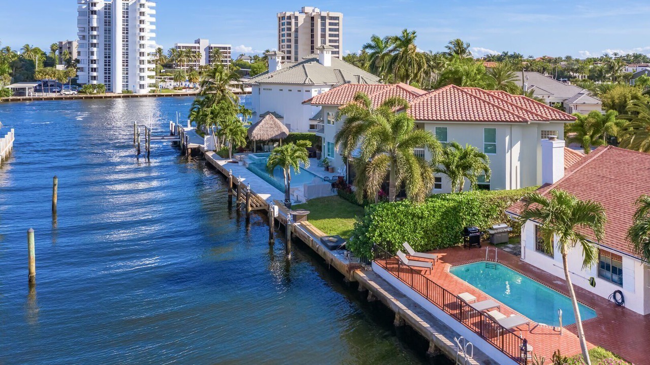 Photo of Others in Tropic Isle