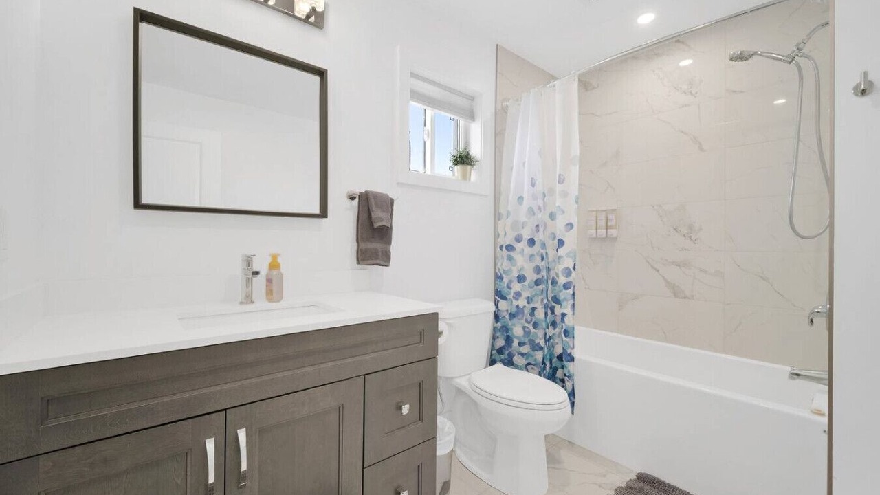 Photo of Bathroom in Rosemount