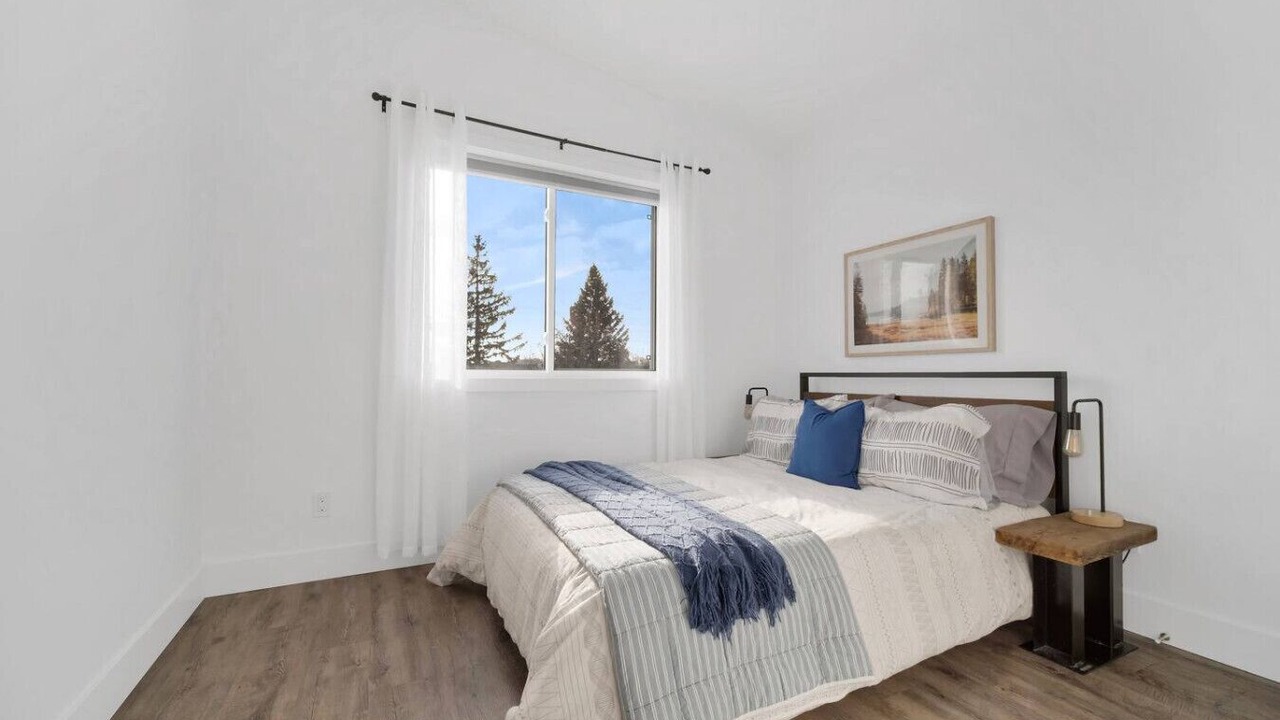Photo of Bedroom in Rosemount