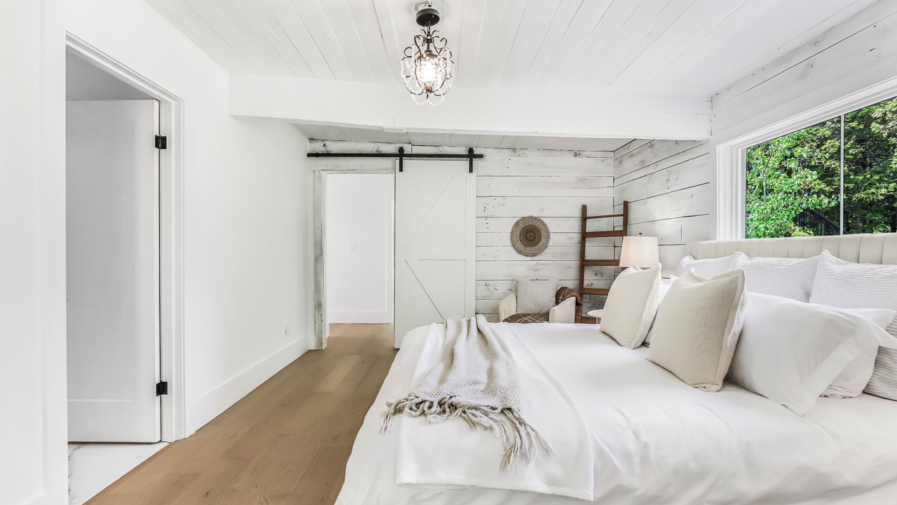 Photo of Bedroom in Stokes Bay