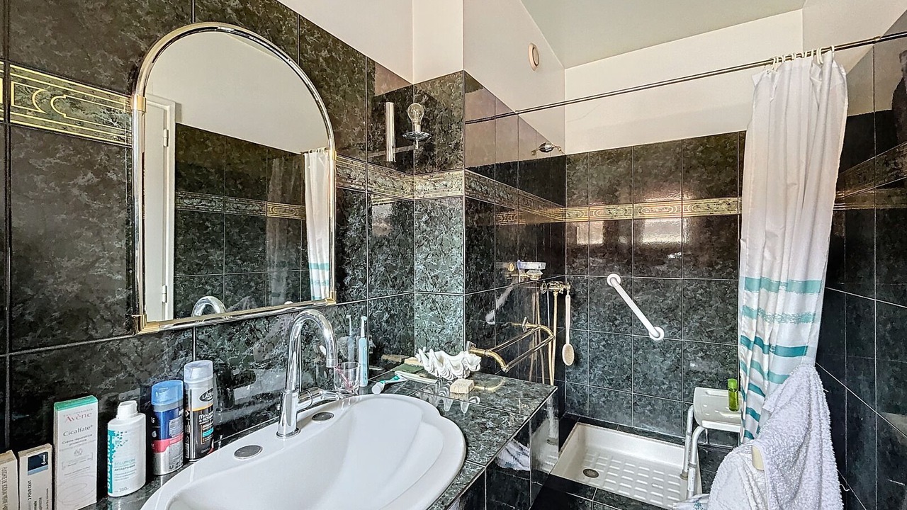 Photo of Bathroom in Saint-Girons