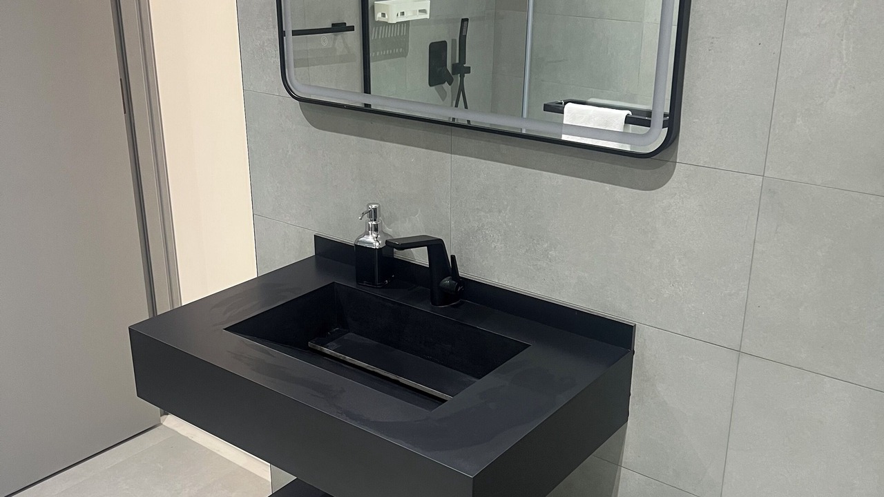 Photo of Bathroom in Jumeirah Lake Towers