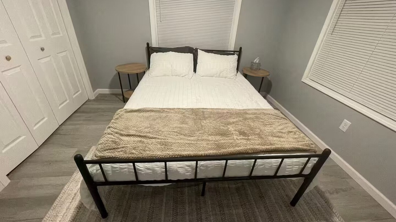 Photo of Bedroom in Midland