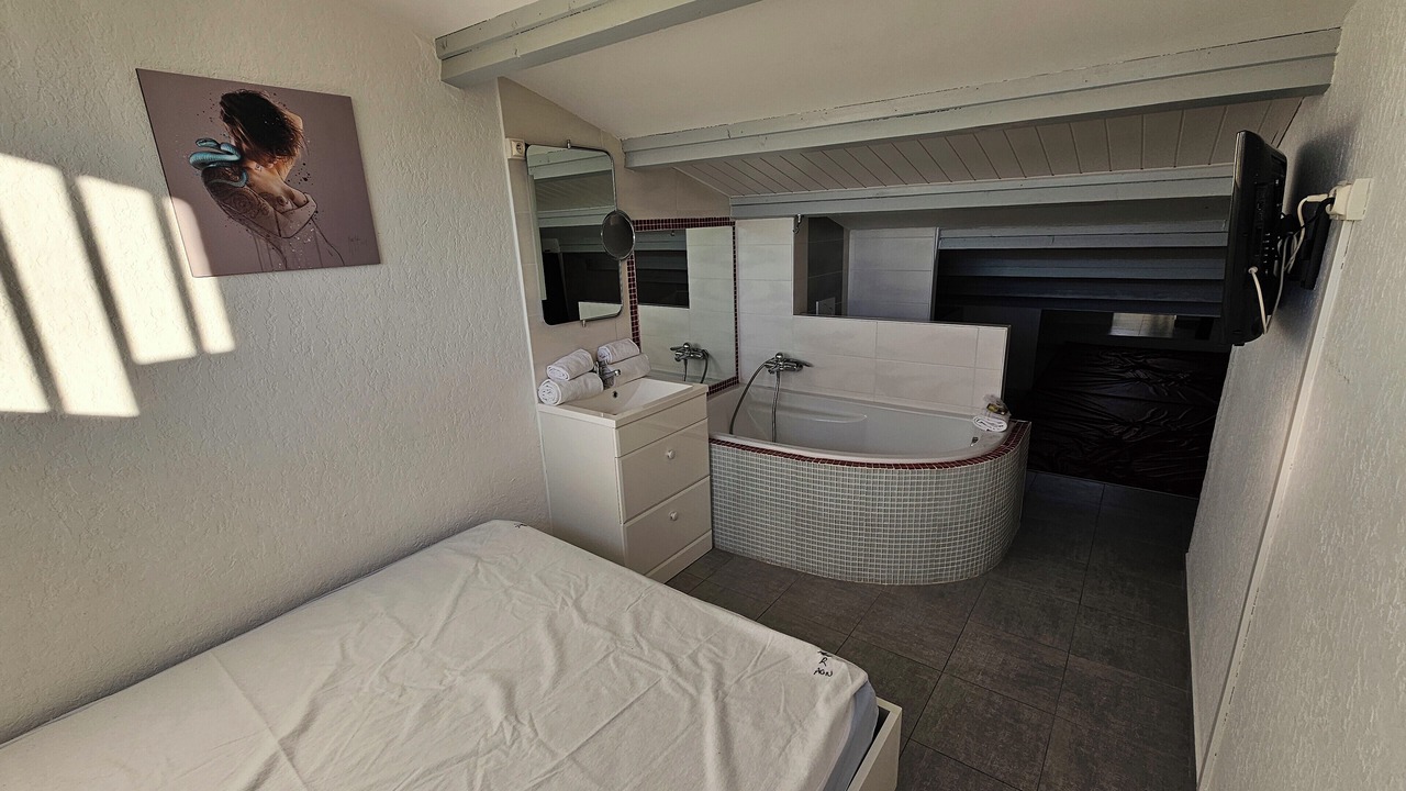 Photo of Bedroom in Naturist Village