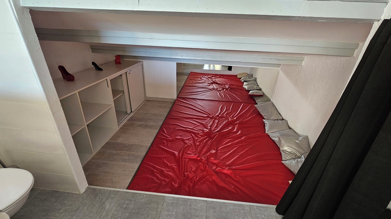 Photo of Bedroom in Naturist Village