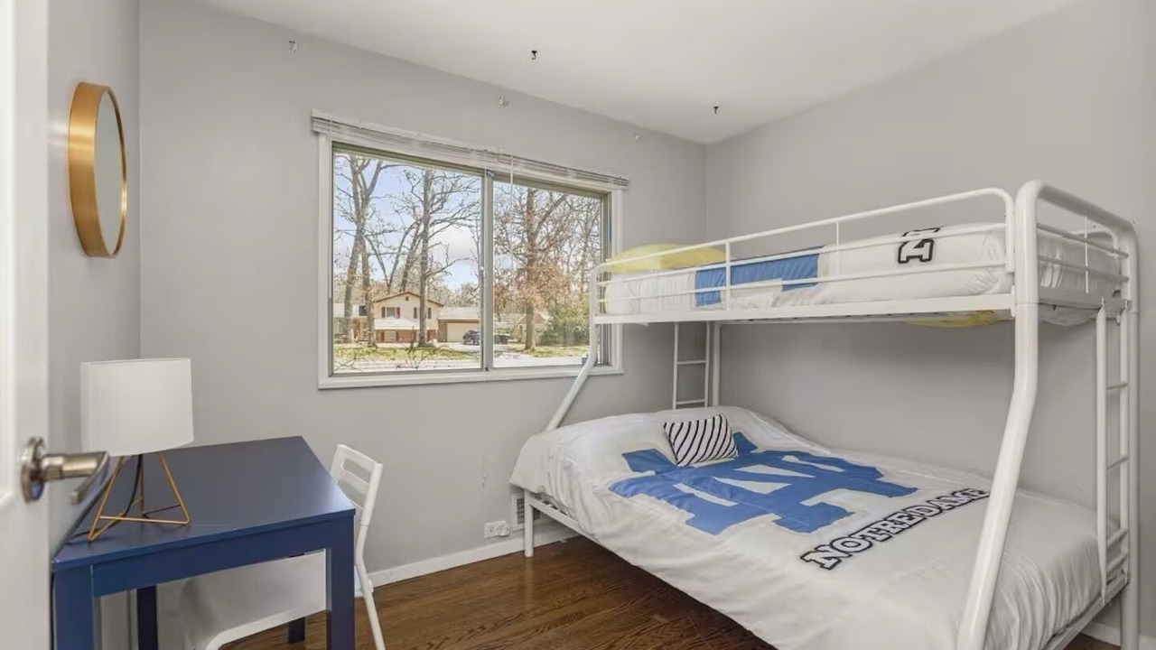 Photo of Bedroom in Wooded Estates