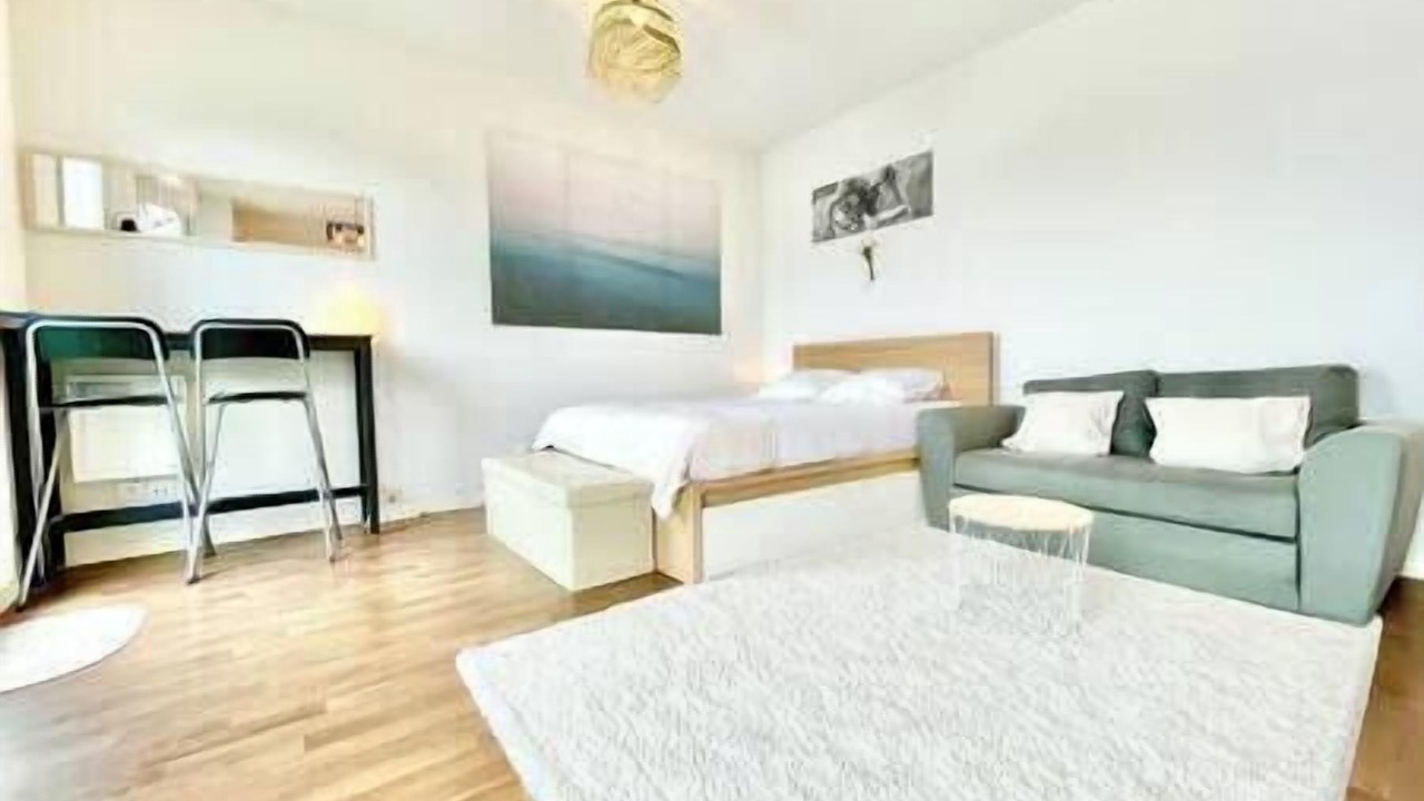 Photo of Bedroom in Saint-Nazaire