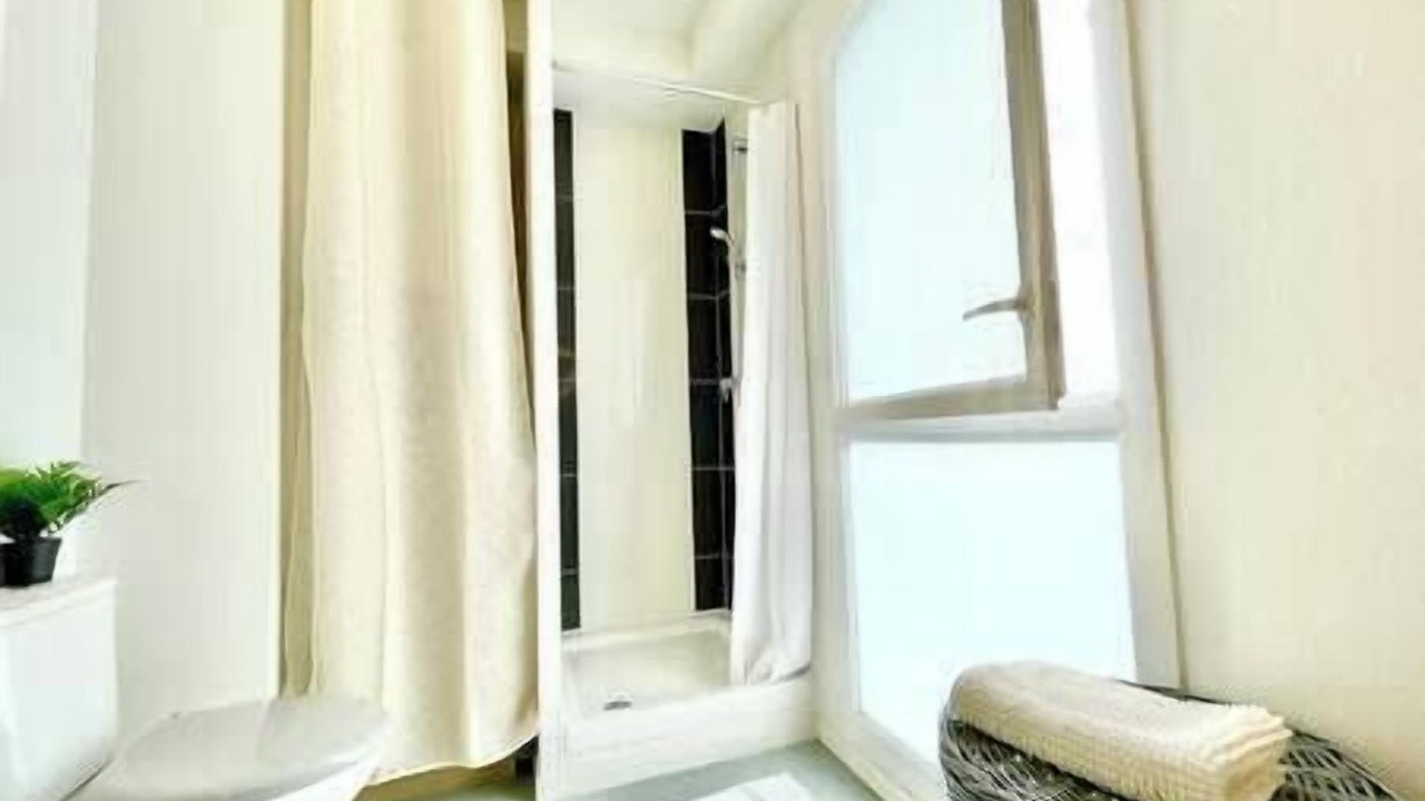 Photo of Bathroom in Saint-Nazaire