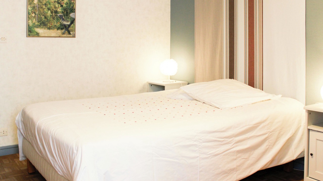 Photo of Bedroom in Bercy