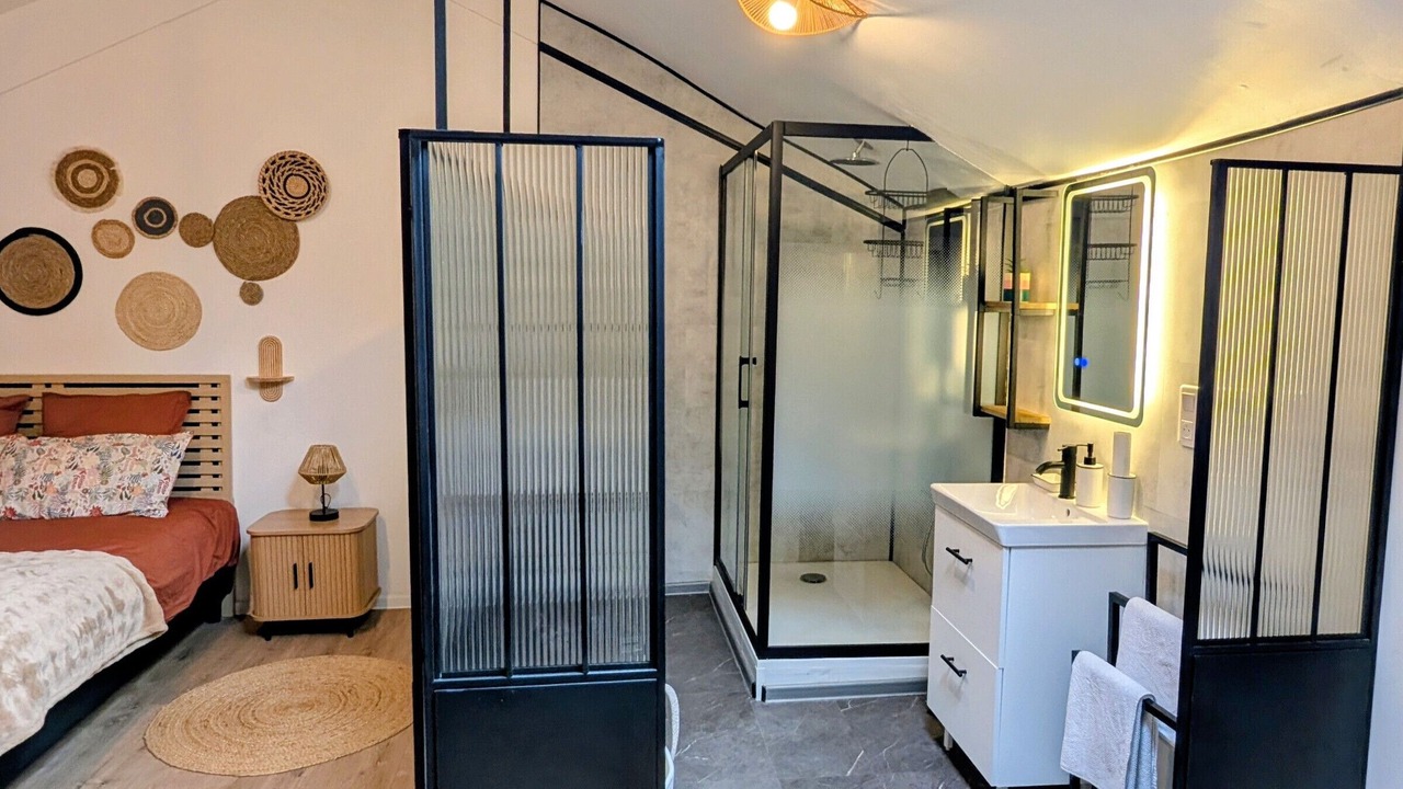 Photo of Bedroom in Auzon