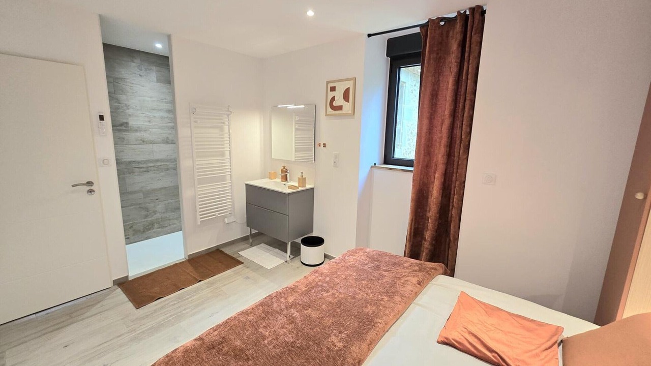 Photo of Bedroom in Coubjours
