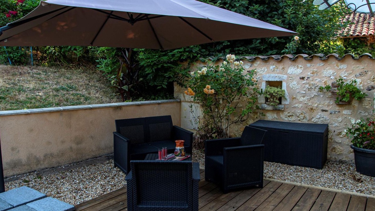 Photo of Patio Balcony in La Chapelle-Gonaguet