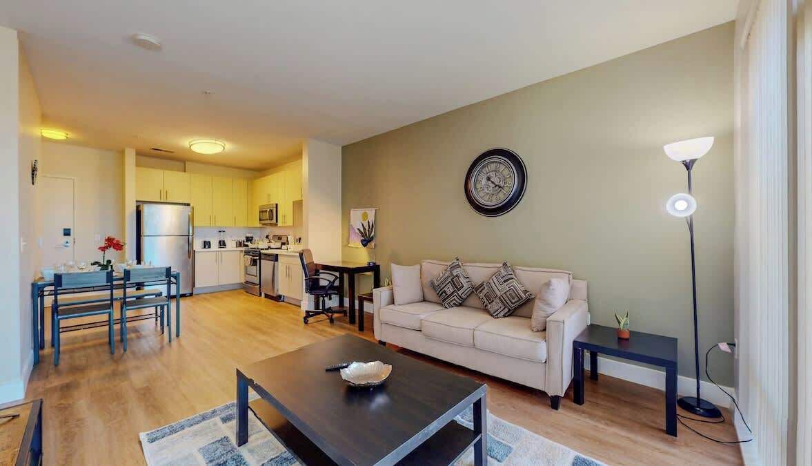 Photo of Livingroom in Downtown