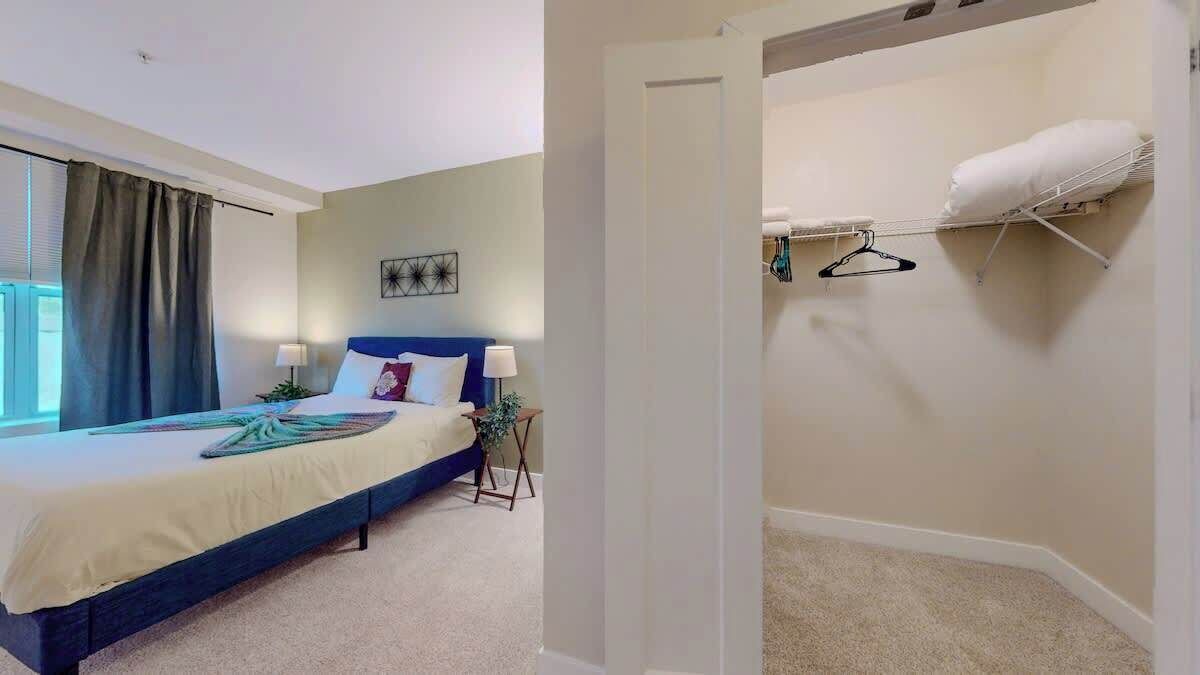 Photo of Bedroom in Downtown