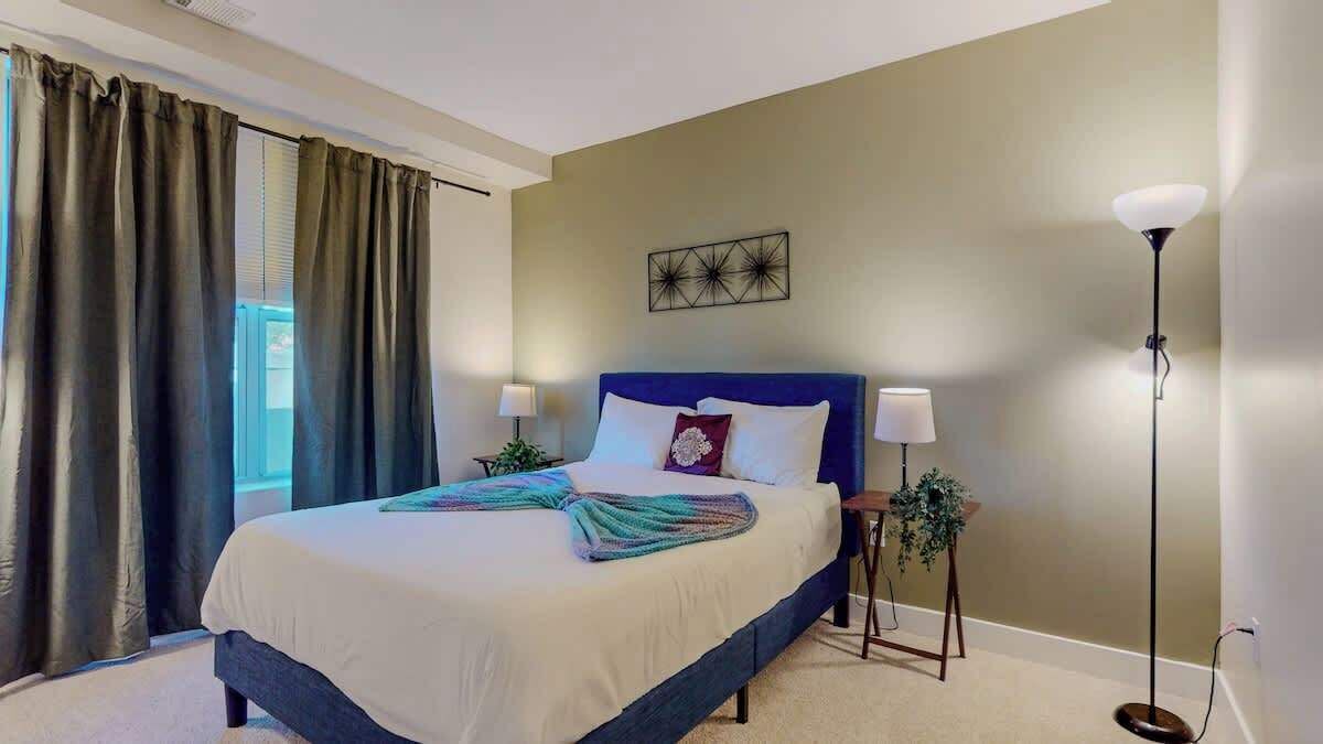 Photo of Bedroom in Downtown
