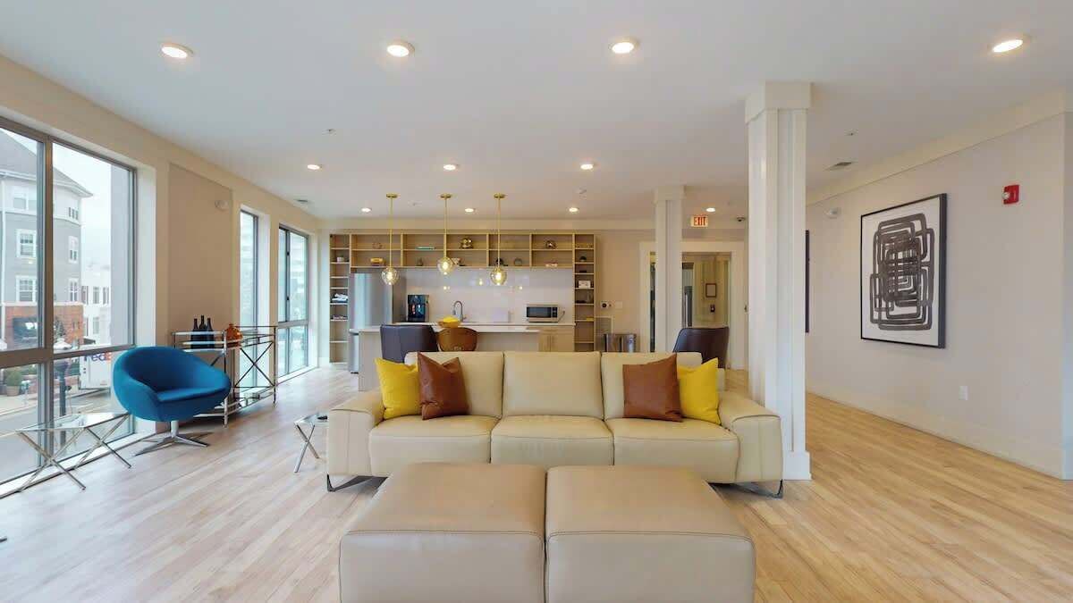 Photo of Livingroom in Downtown