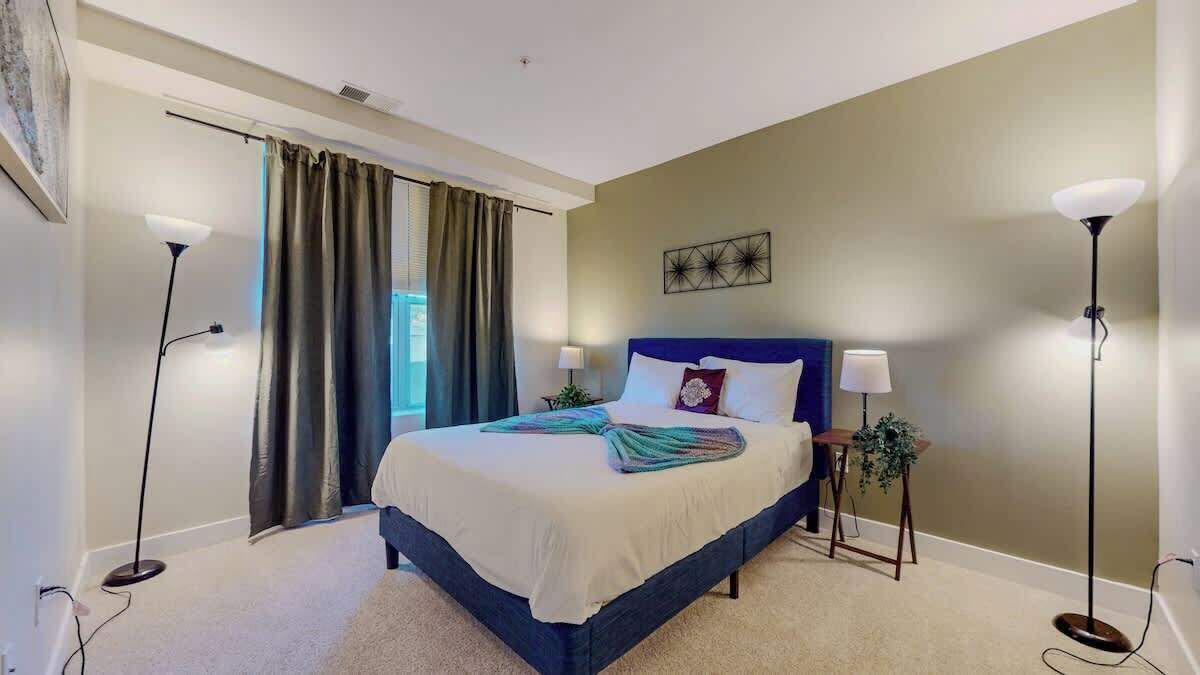 Photo of Bedroom in Downtown