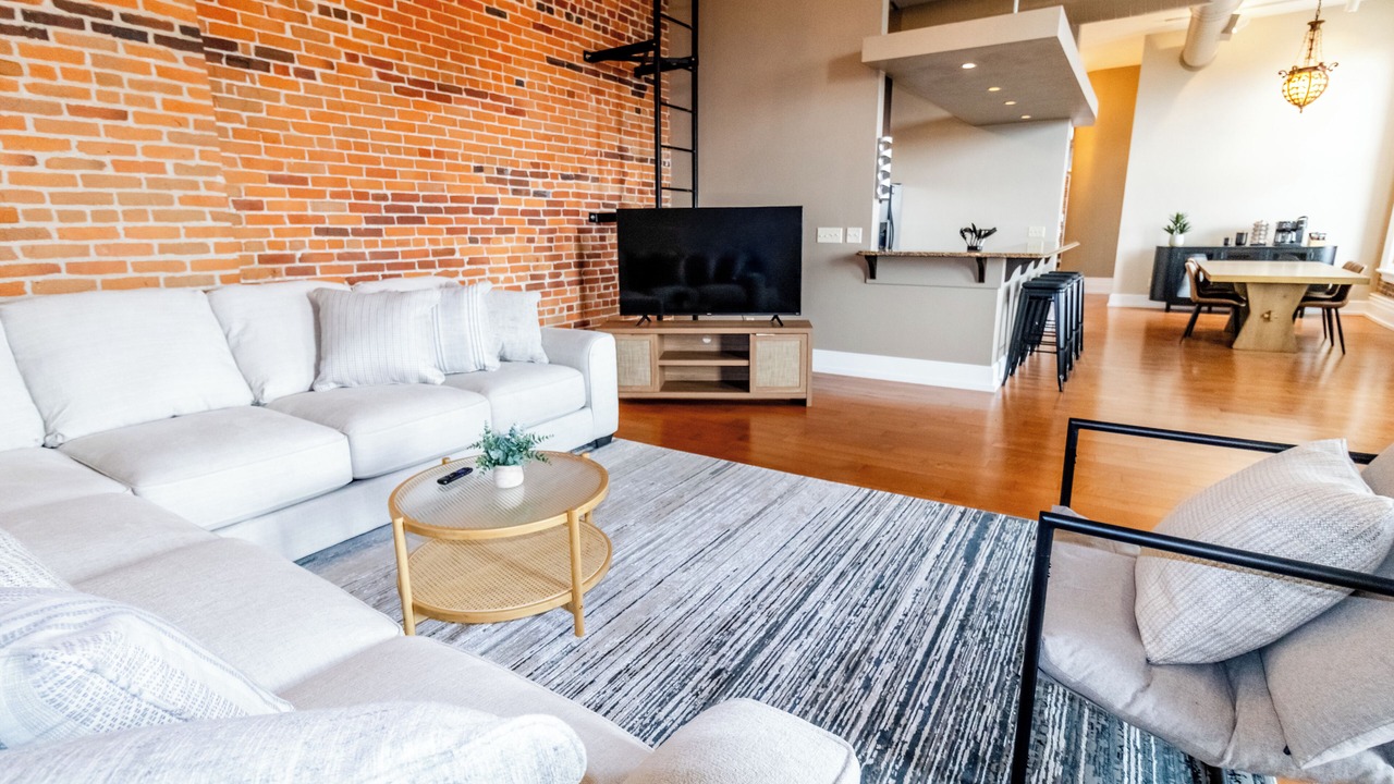 Photo of Livingroom in Cedar Falls