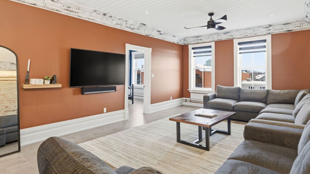Photo of Livingroom in Collingwood