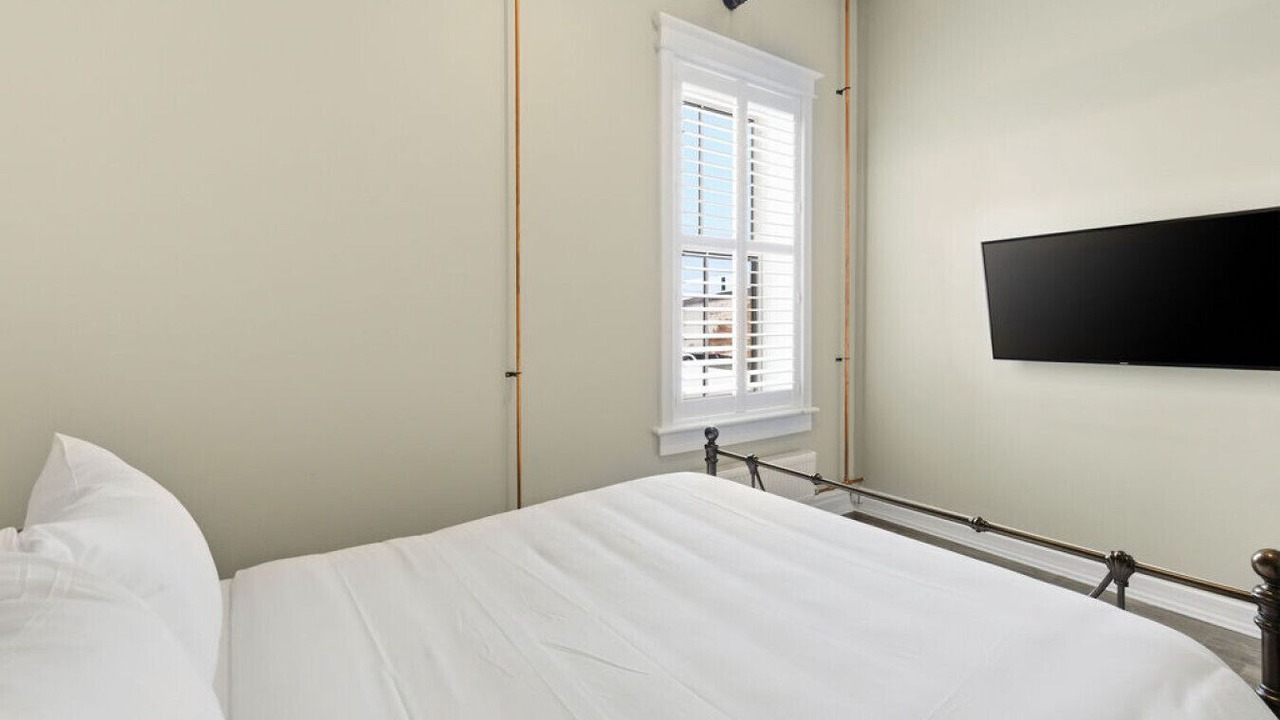 Photo of Bedroom in Collingwood