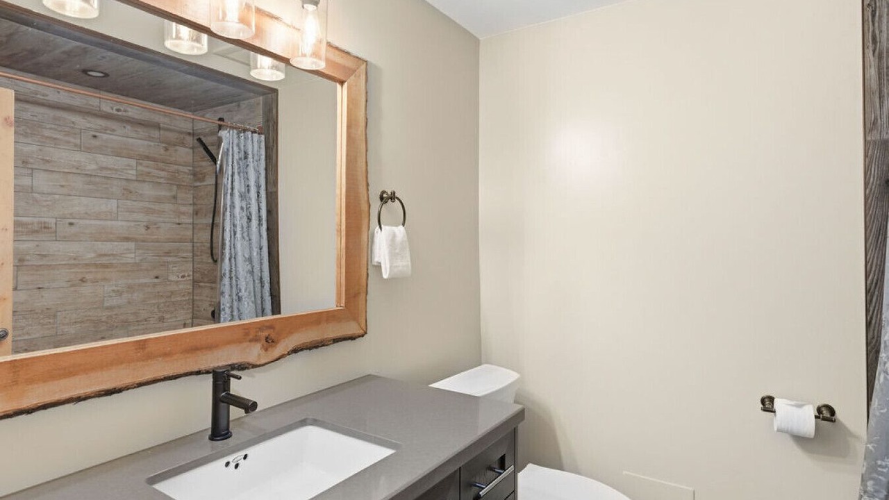 Photo of Bathroom in Collingwood