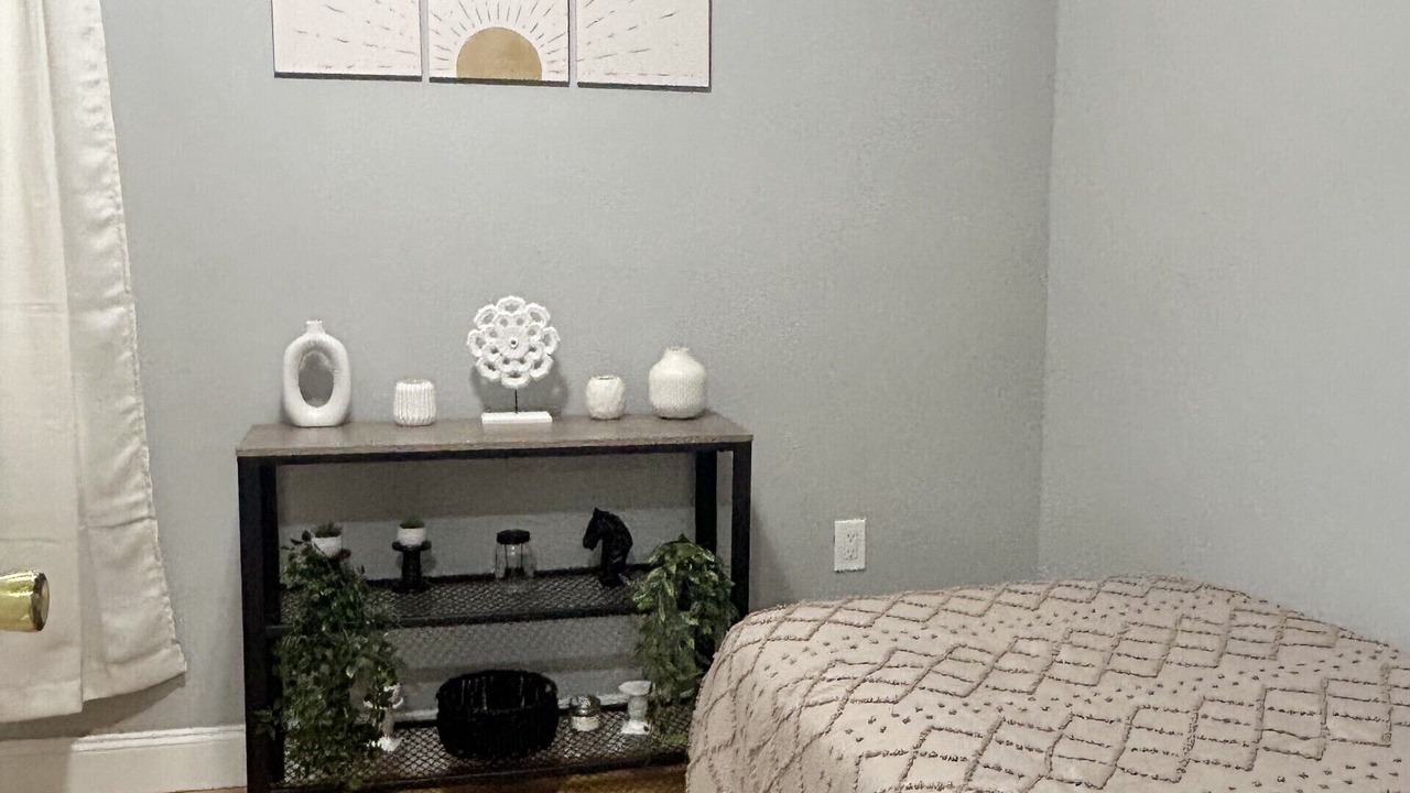 Photo of Bedroom in Albany